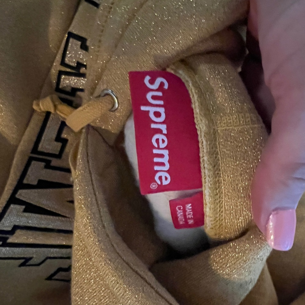 Supreme hoodie, gold, size small - Picture 4 of 4